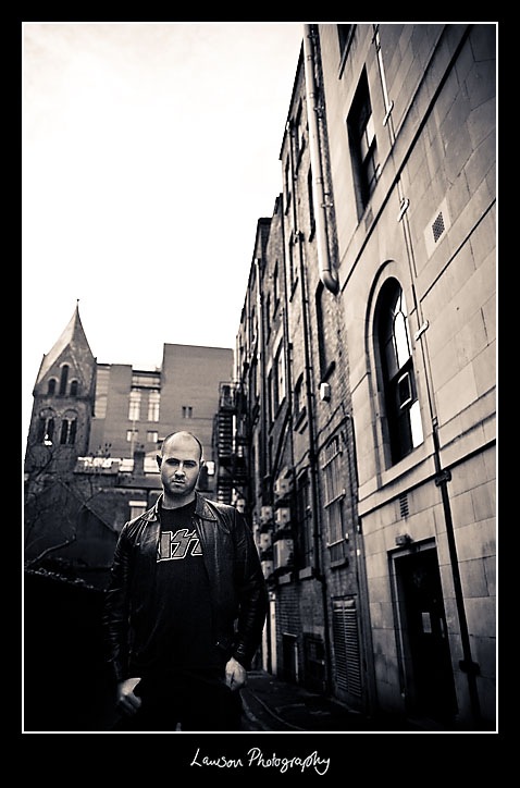 Richard_Lawson010