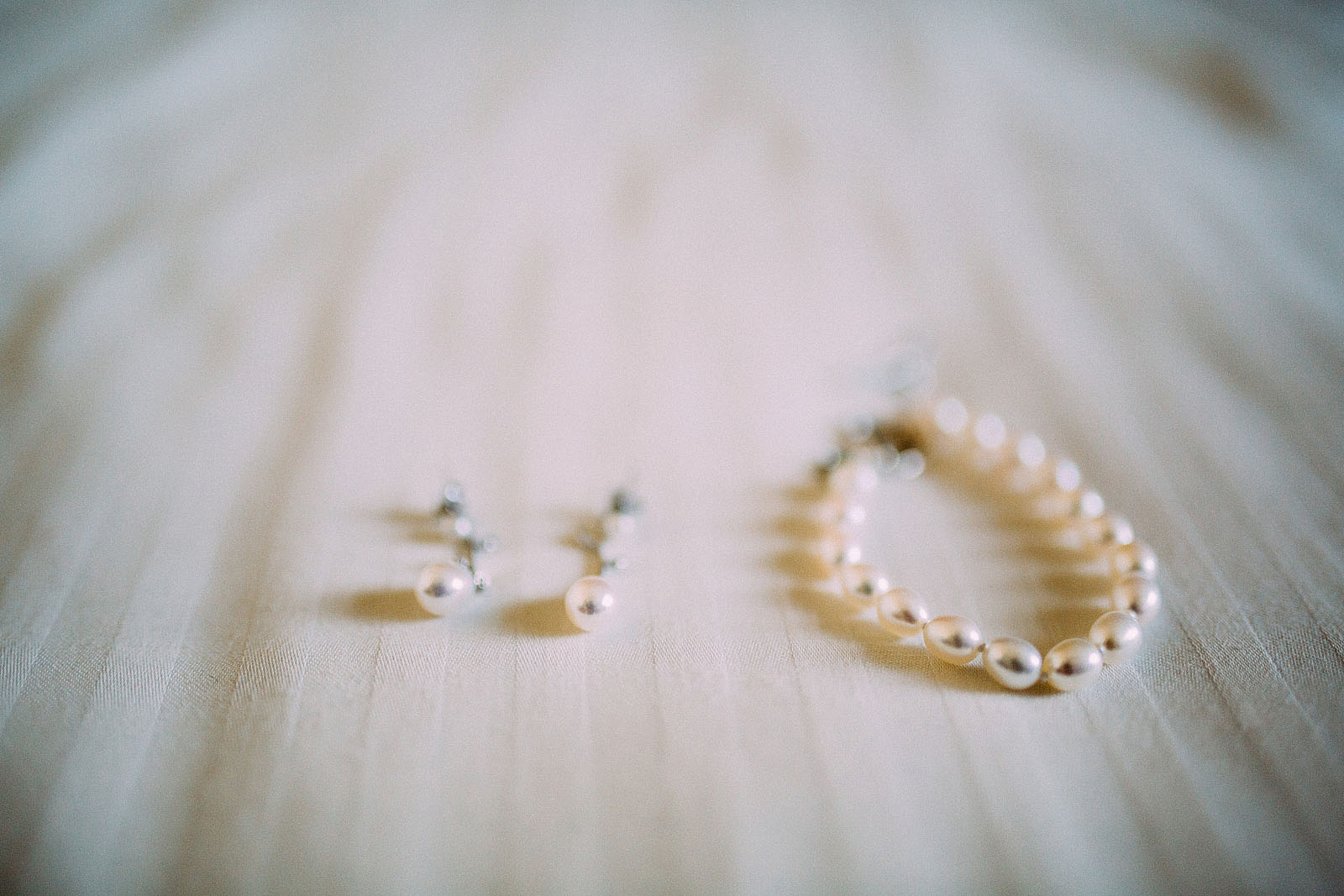 Hannah-Dan-Shustoke-Barn011