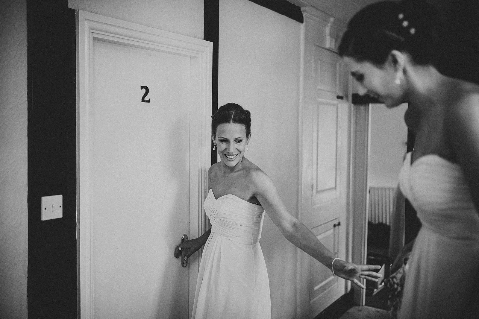 Hannah-Dan-Shustoke-Barn033