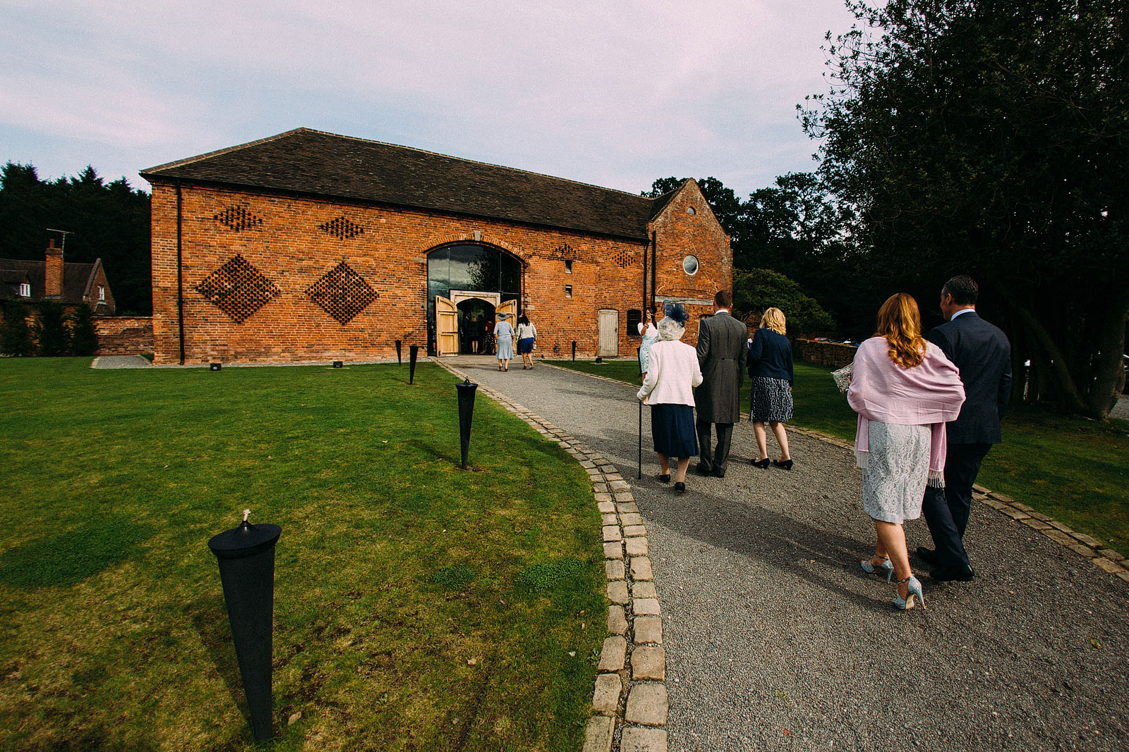 Hannah-Dan-Shustoke-Barn078