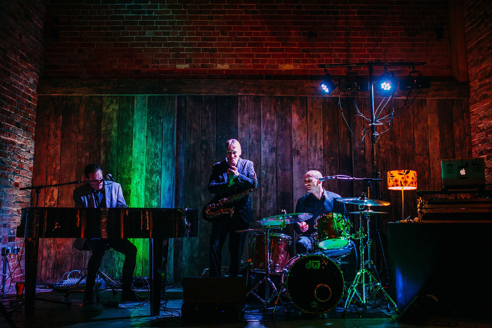 Hannah-Dan-Shustoke-Barn141